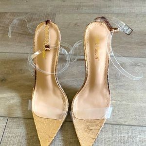 NEW! Fashion Nova heels